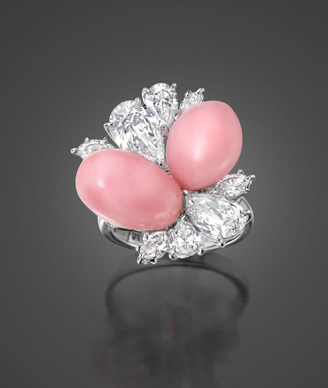 Assael Conch Pearls ring